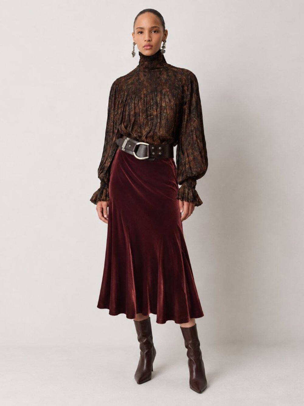 Vintage Ralph Lauren Japan Midi Burgundy Velvet Skirt Sz 4-6